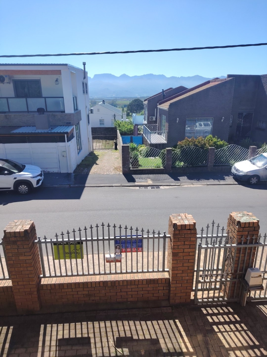 4 Bedroom Property for Sale in Pniel Western Cape